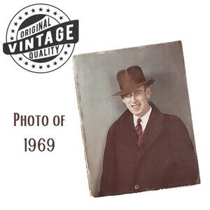 Vintage 1940 -50s Color Photo Signed GUC